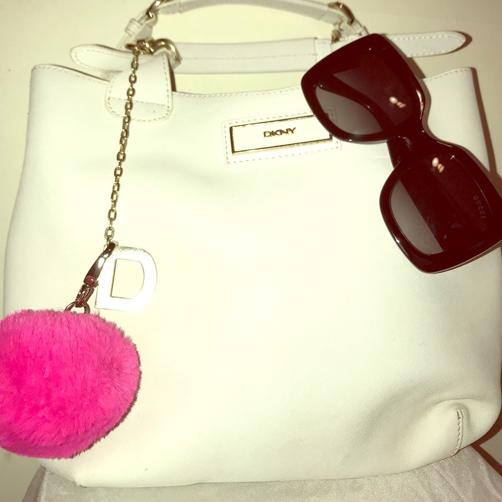 Chic and cute DKNY white purse